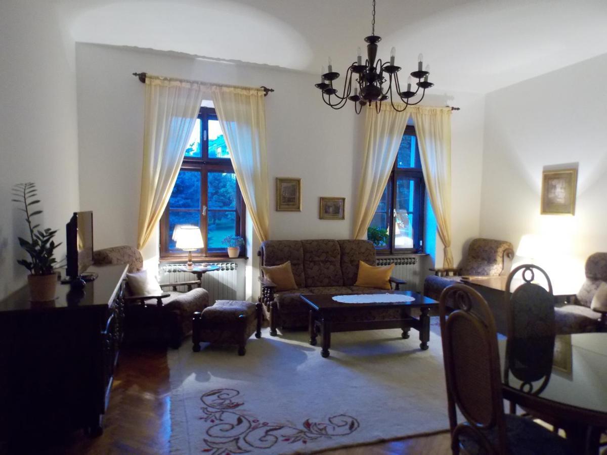 Boutique Guest House Empl 74 Сараєво Екстер'єр фото